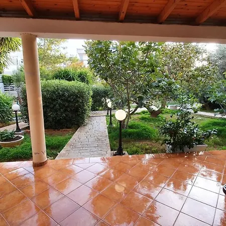 K1-george By The Sea And Airport Porto Rafti